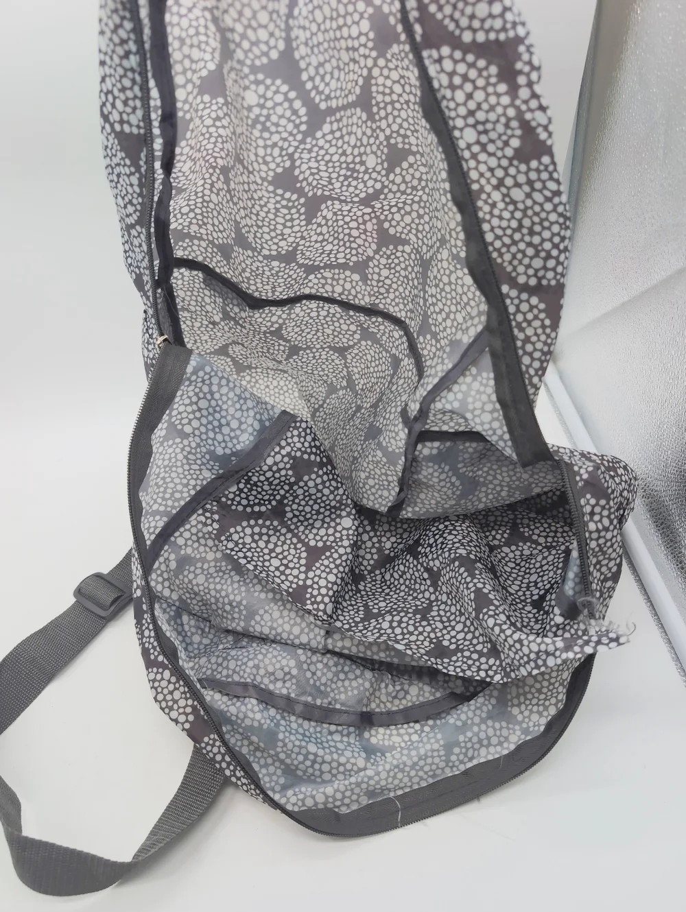 American Tourister Protege Black And White Patterned Women's Backpack 17x16
